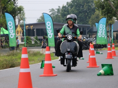 DECO New Model Kickoff Training 2025 TestRide 04