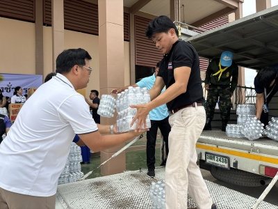 ร่วมส่งต่อน้ำใจ เพื่อพี่น้องชายแดนสระแก้ว 07