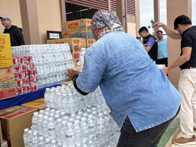 ร่วมส่งต่อน้ำใจ เพื่อพี่น้องชายแดนสระแก้ว 12